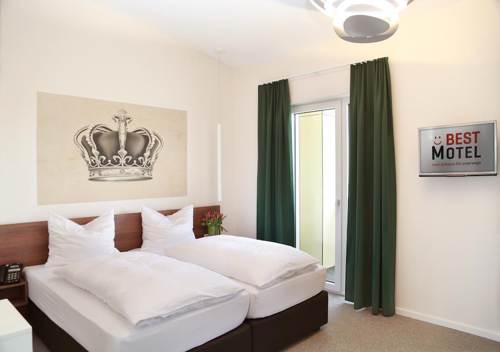 Best Motel Vilsbiburg Szoba fotó